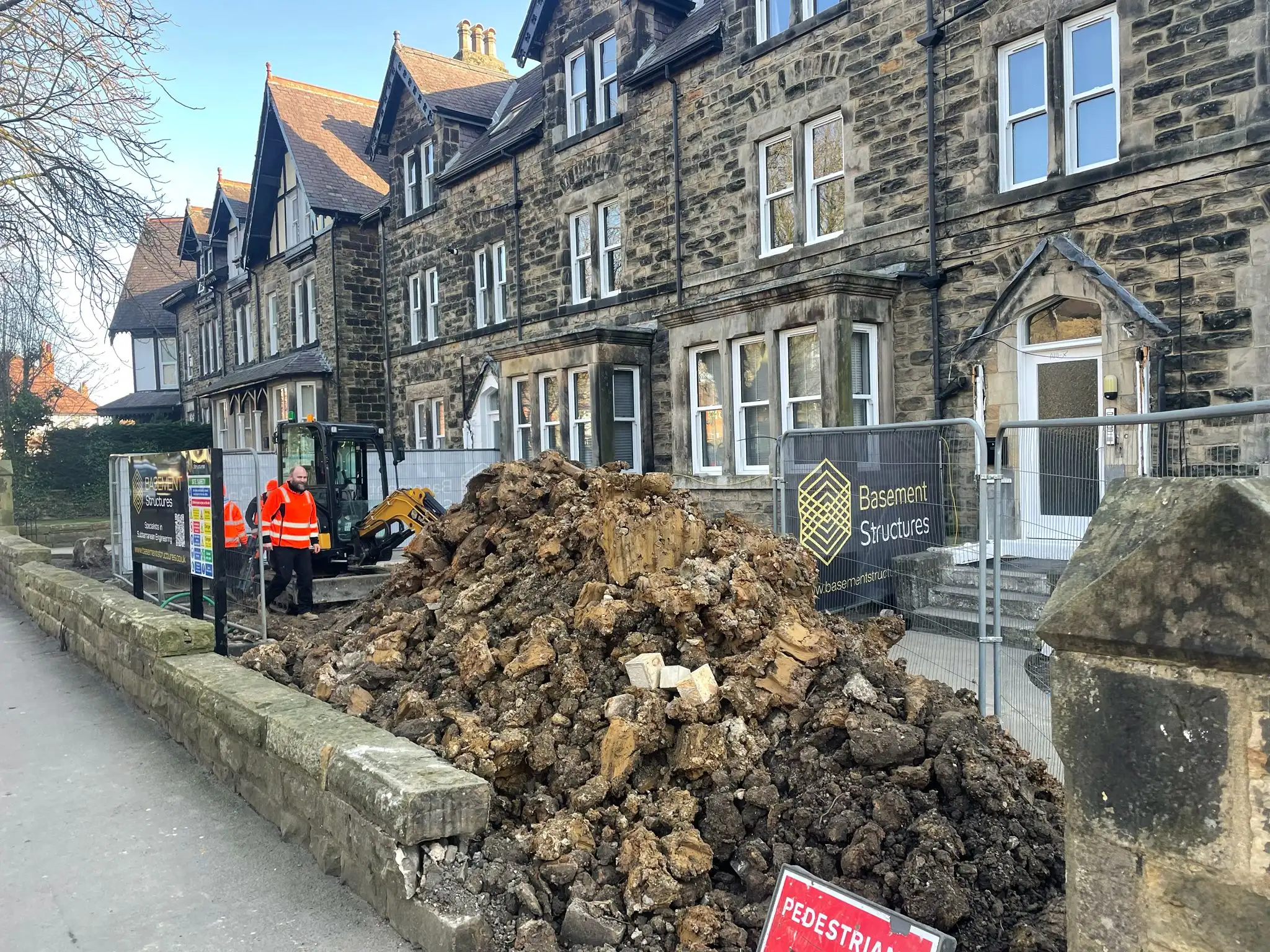 Harrogate – Front of House Excavation, Retaining Wall & Lightwell